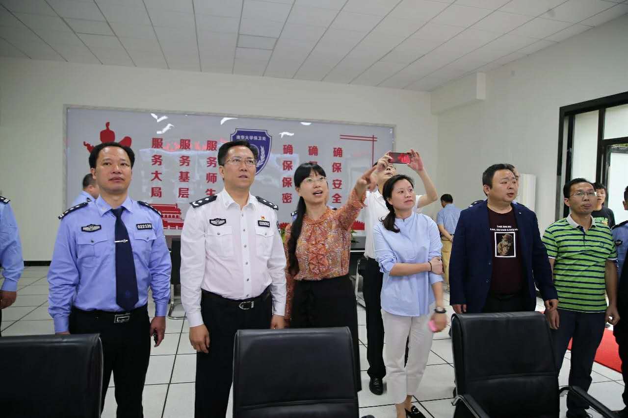 英国上市公司365